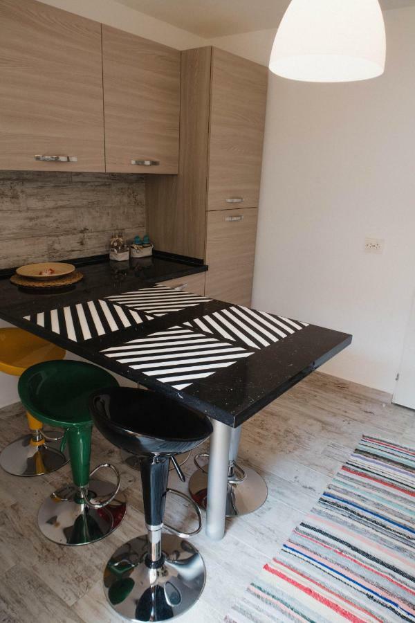 Good Vibes Apartment Campulung Moldovenesc Exterior photo