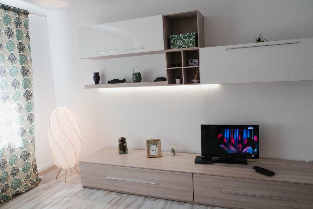 Good Vibes Apartment Campulung Moldovenesc Exterior photo